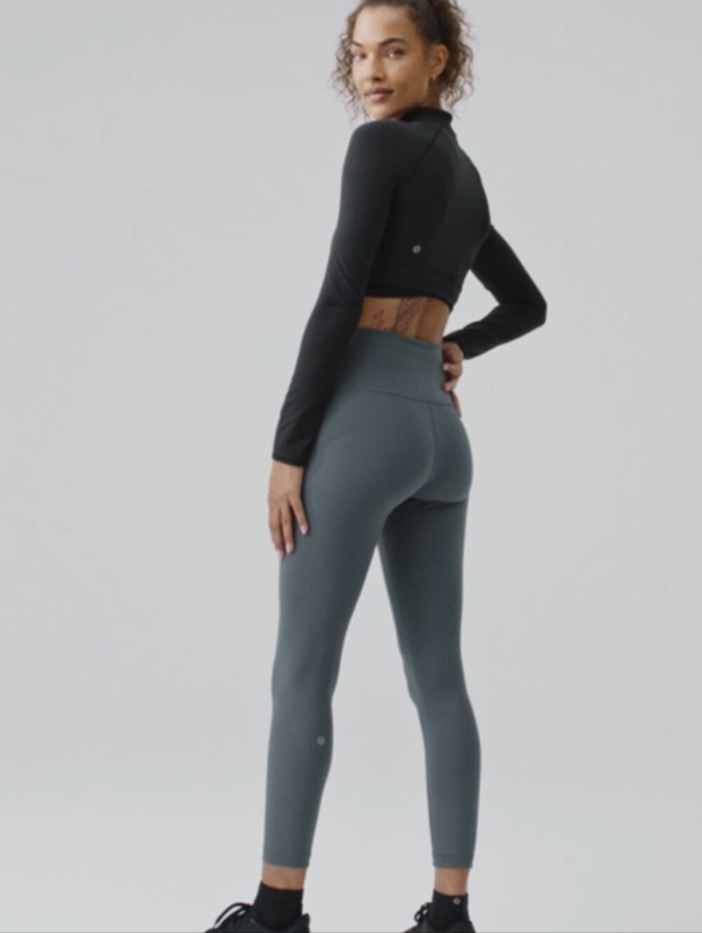 Lululemon Wunder Train High-Rise Crop 23" Cropped Leggings Size 8